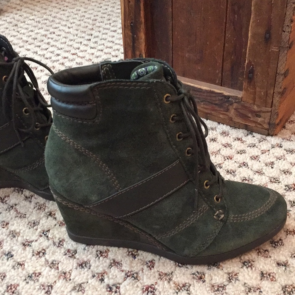 Suede booties - Picture 3 of 6